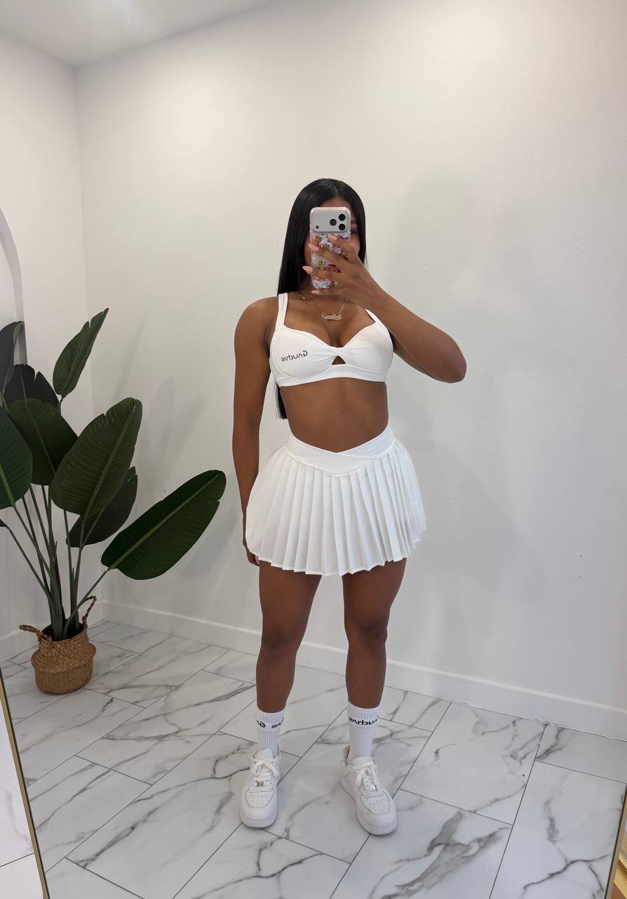 Chic skort set