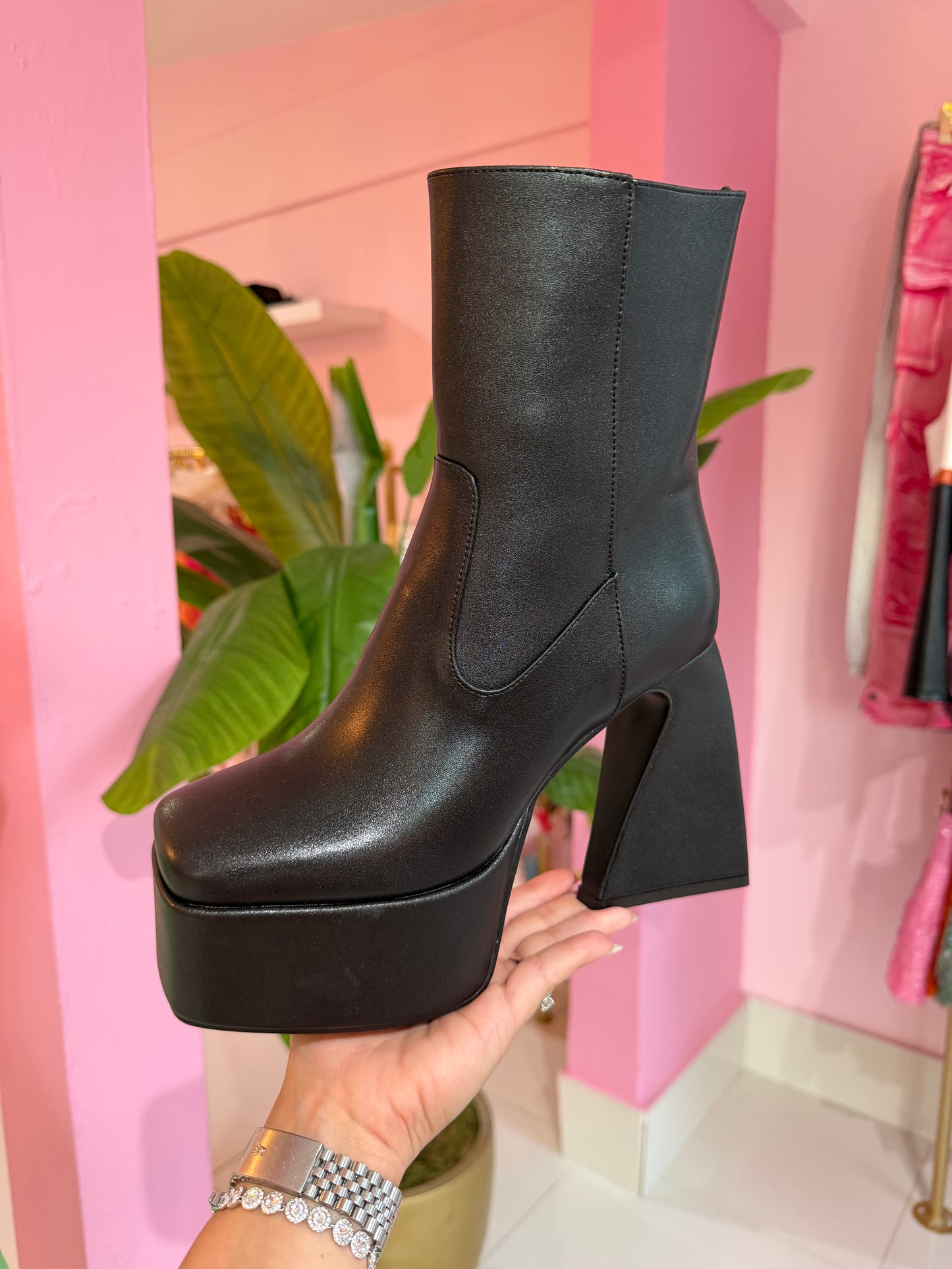 Botas Mid Wolf