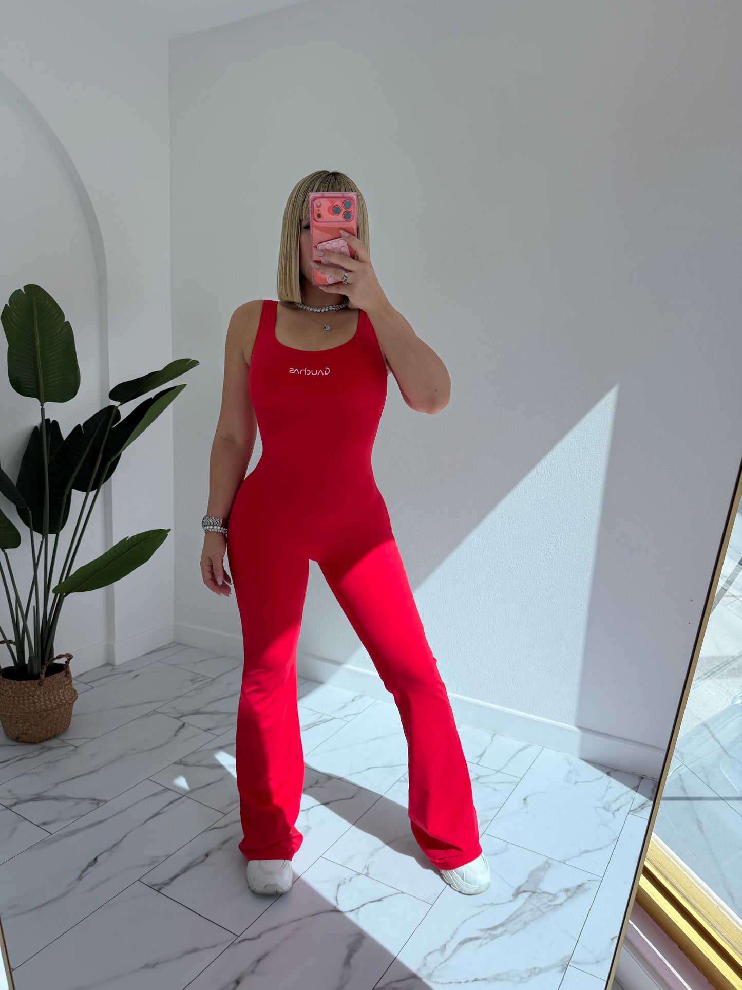 Enterito Palazzo Deportivo (tall girls)