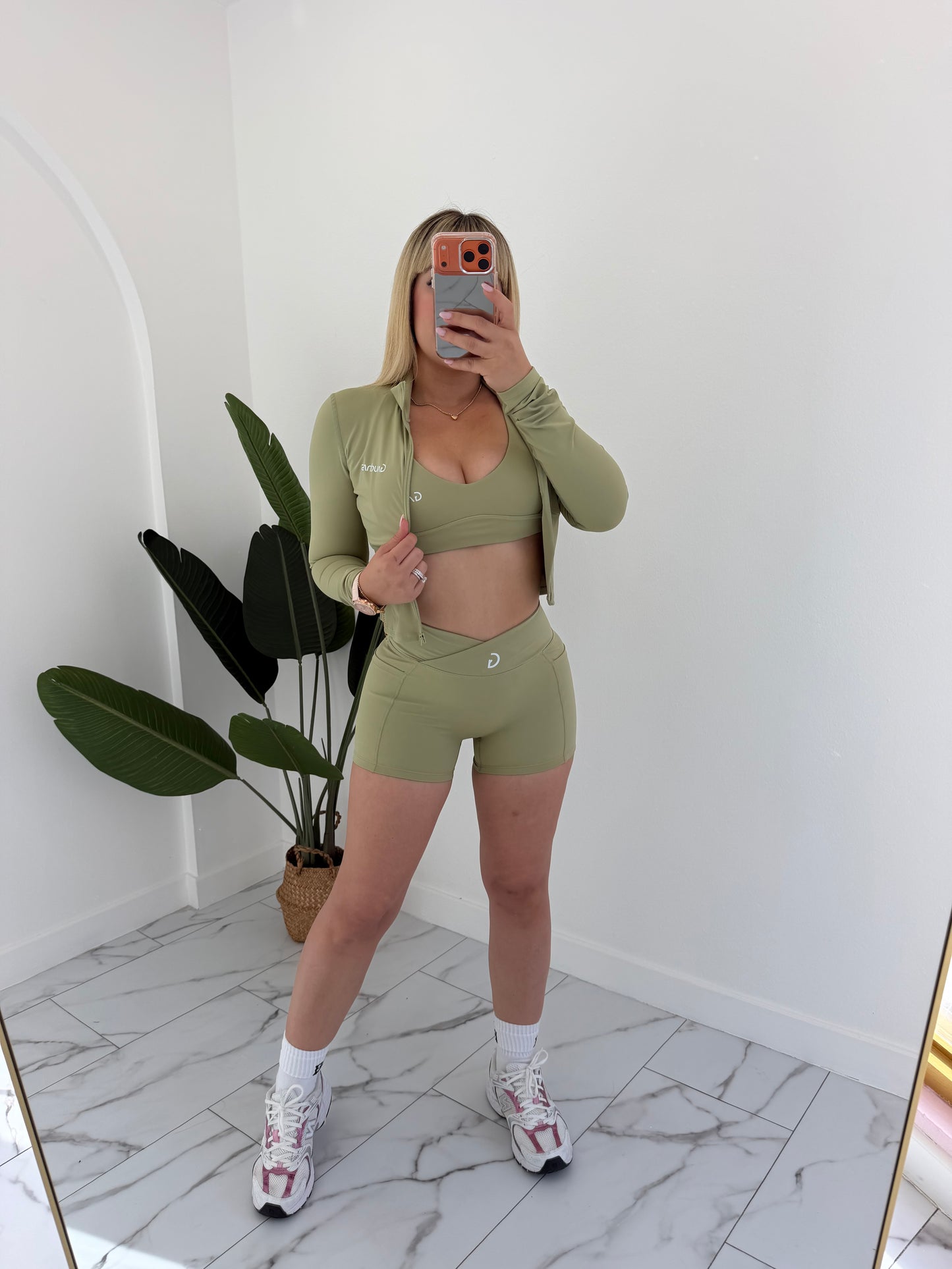 Tri-fit Short Jacket set