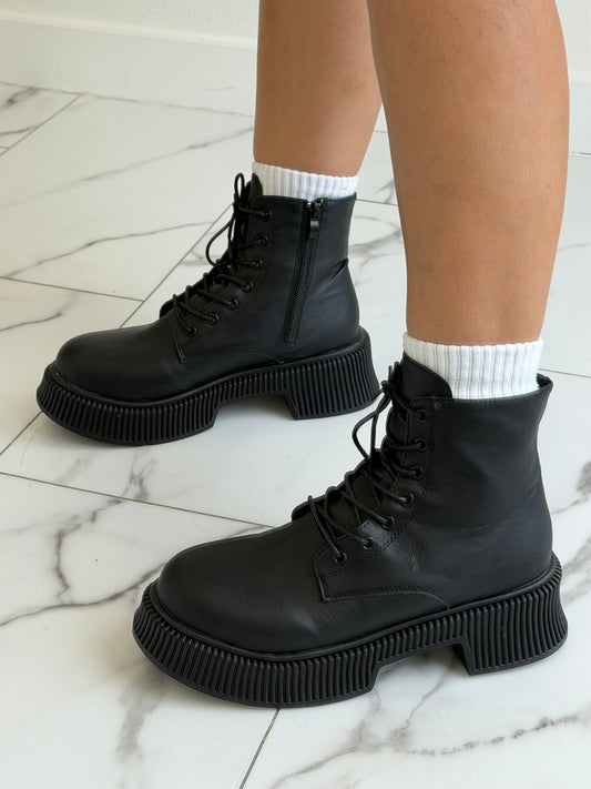 Low combat botas