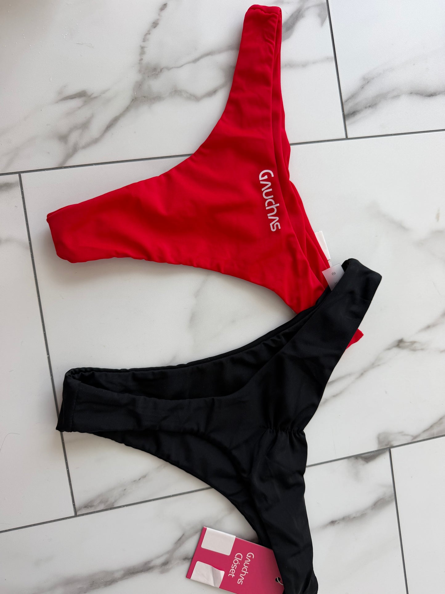 Gauchas low tanga bikini