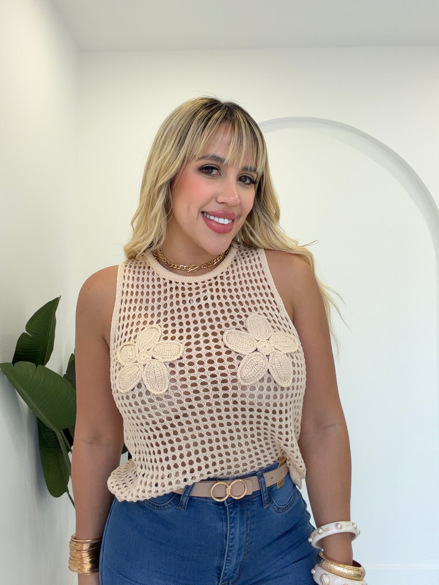Crochet flores top
