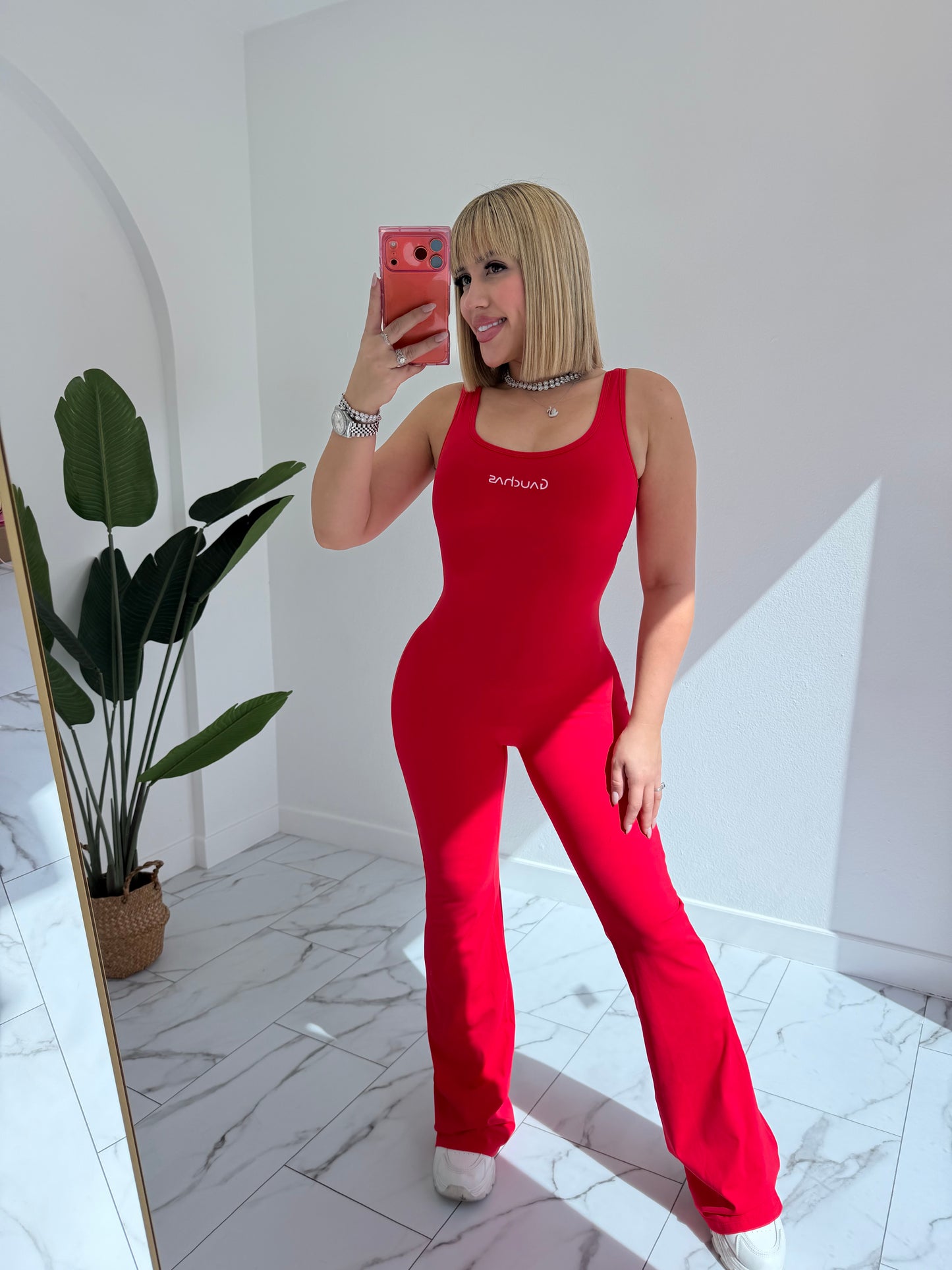 Enterito Palazzo Deportivo (tall girls)