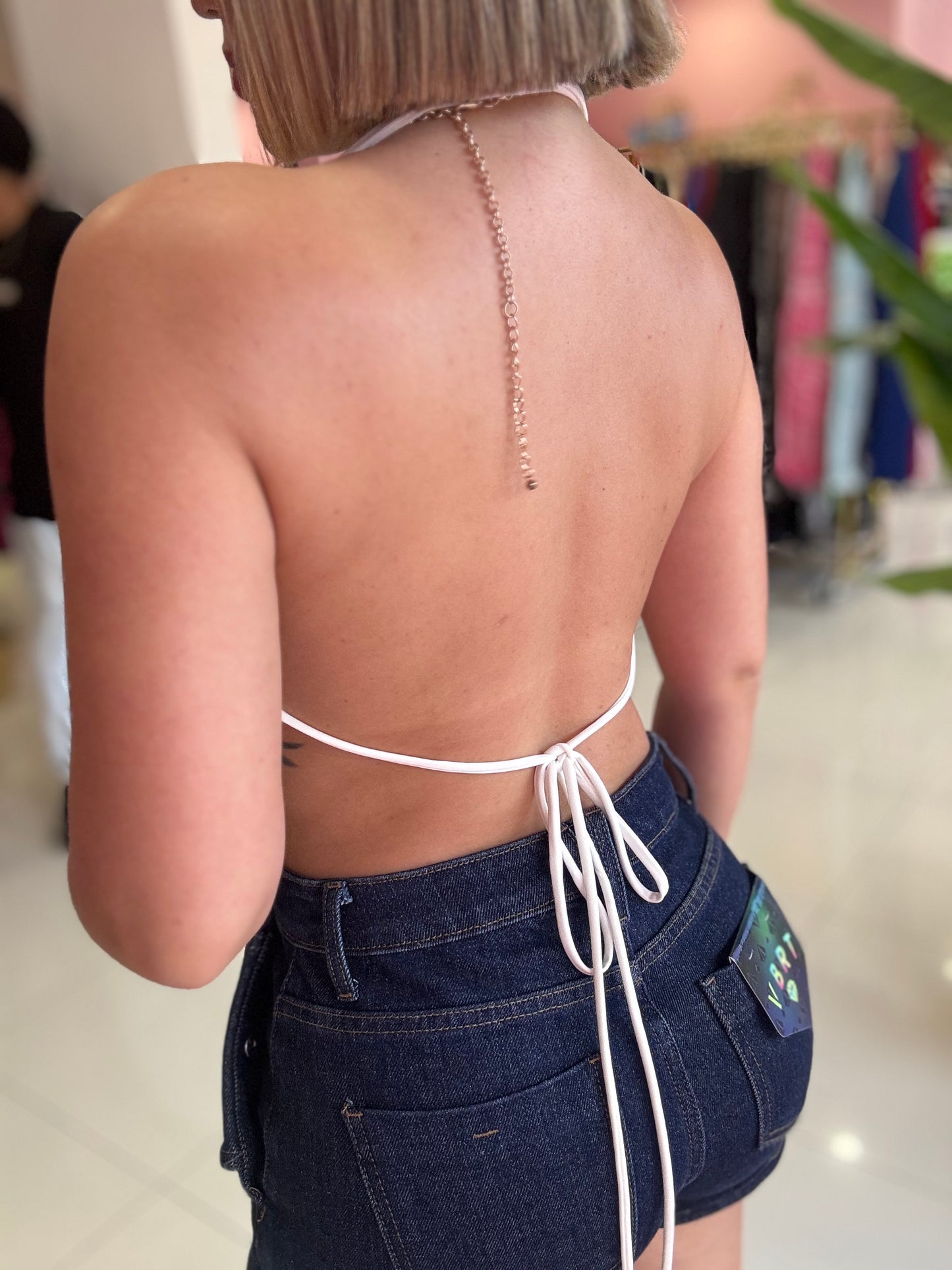 Halter escote top