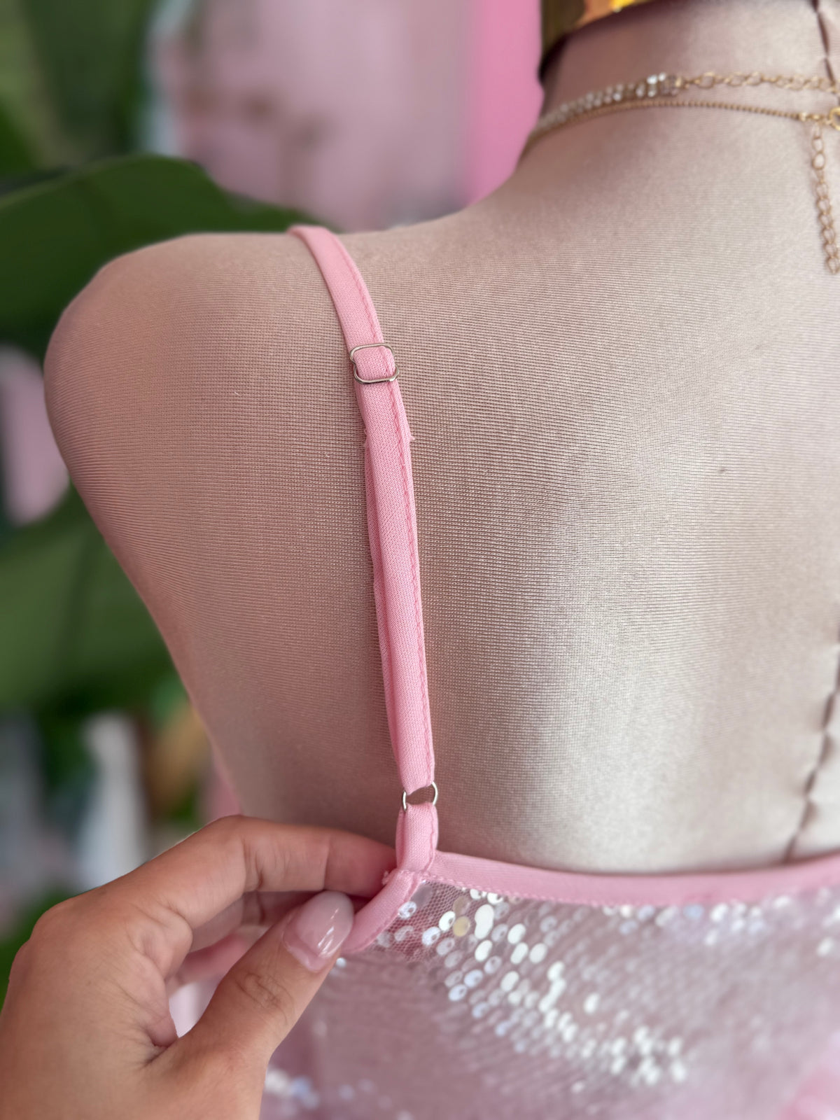 Pinky sequins top