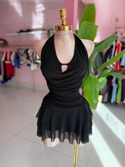 Black dress volados
