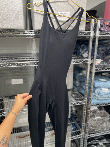 Basic V Jumpsuit Skinny