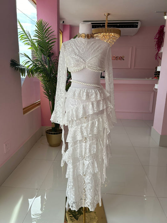 Lace White set