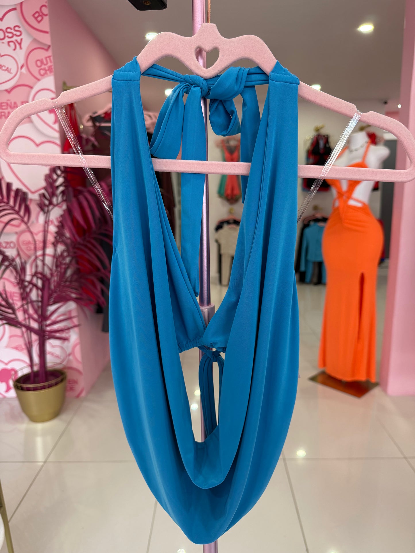 Triangulito Halter top